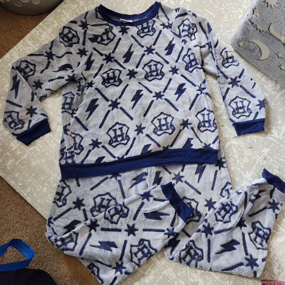Womens Harry Potter Fuzzy PJ Set